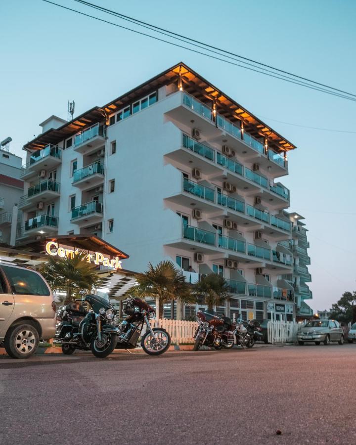 Center Park Hotel Velipoje Ngoại thất bức ảnh