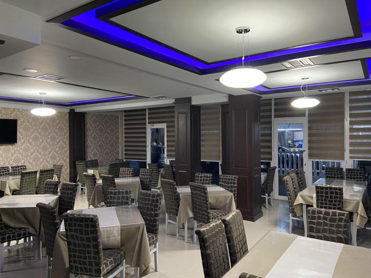 Center Park Hotel Velipoje Ngoại thất bức ảnh