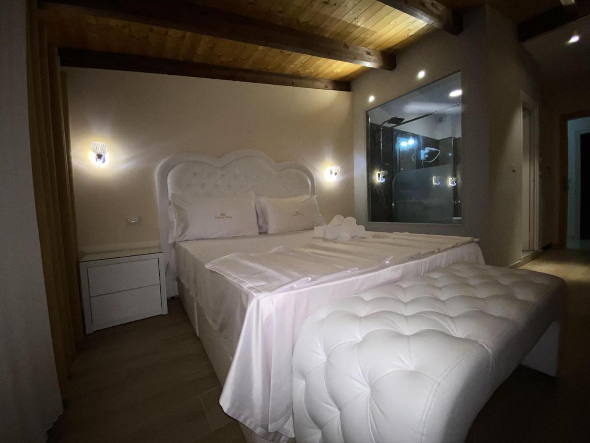 Center Park Hotel Velipoje Ngoại thất bức ảnh