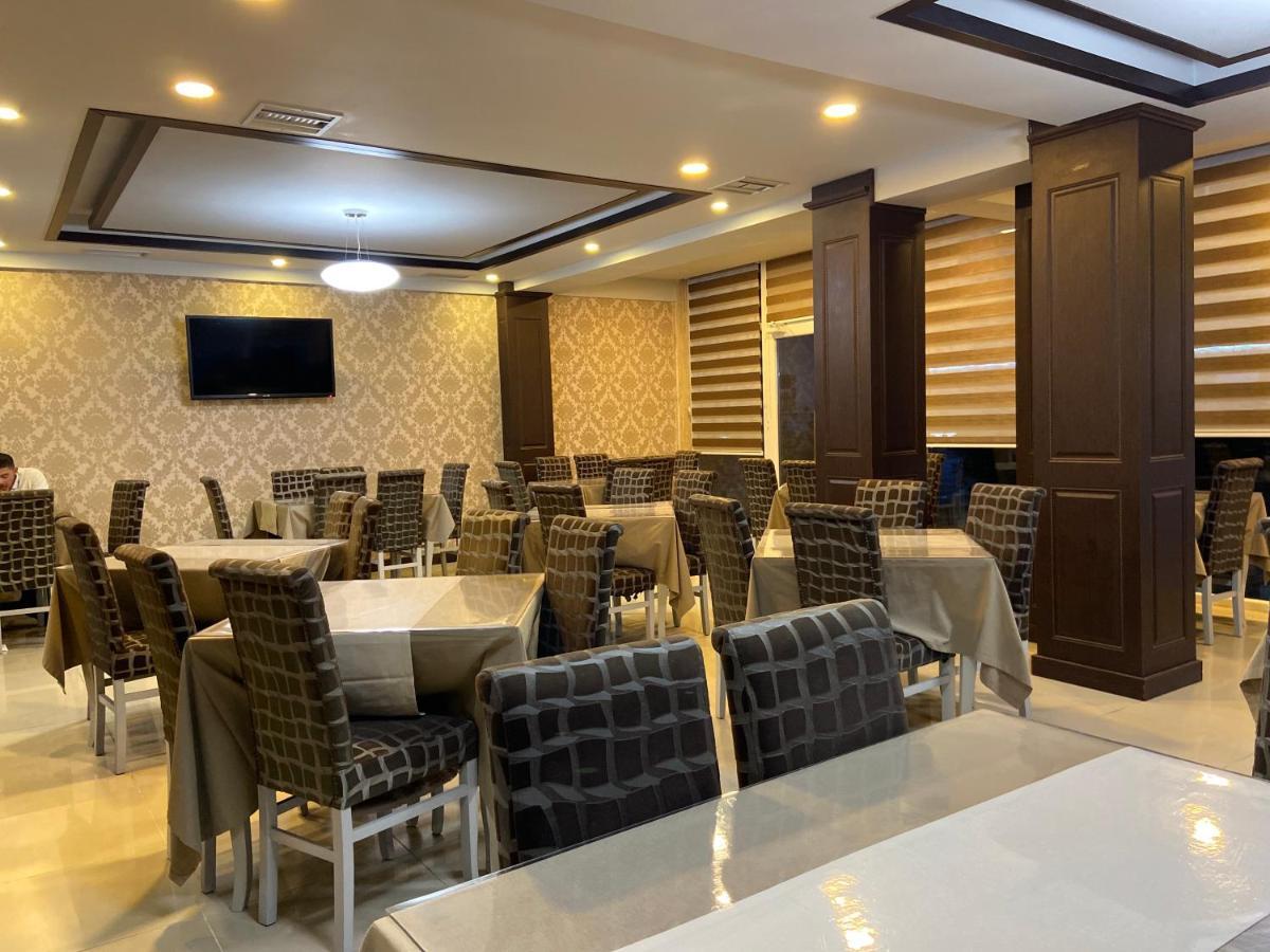 Center Park Hotel Velipoje Ngoại thất bức ảnh