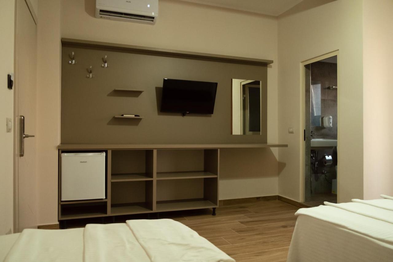 Center Park Hotel Velipoje Ngoại thất bức ảnh