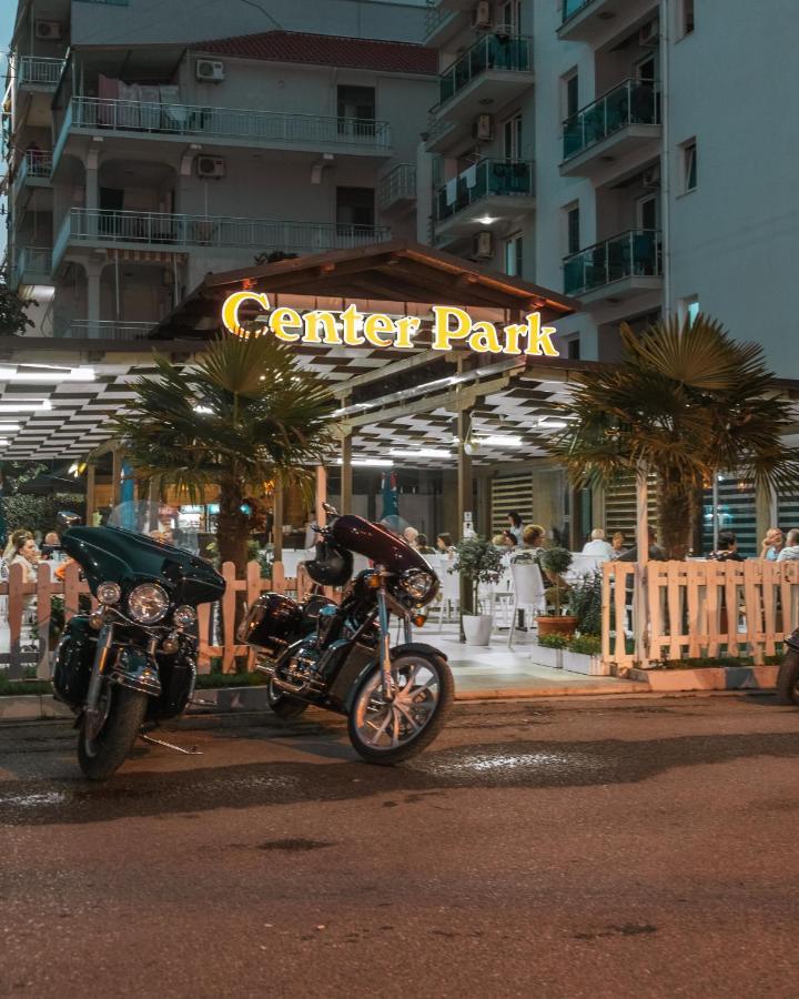 Center Park Hotel Velipoje Ngoại thất bức ảnh