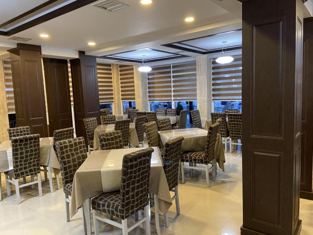 Center Park Hotel Velipoje Ngoại thất bức ảnh
